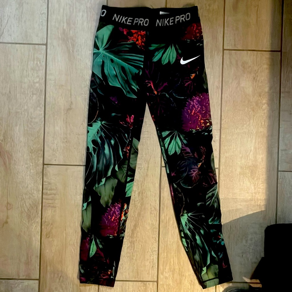 Nike Pro bottoms
